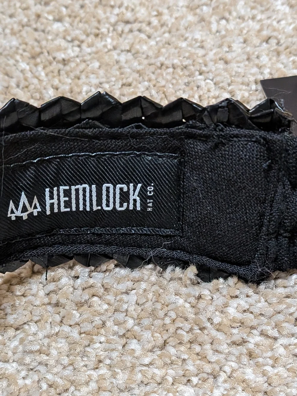Hemlock Black Woven Visor